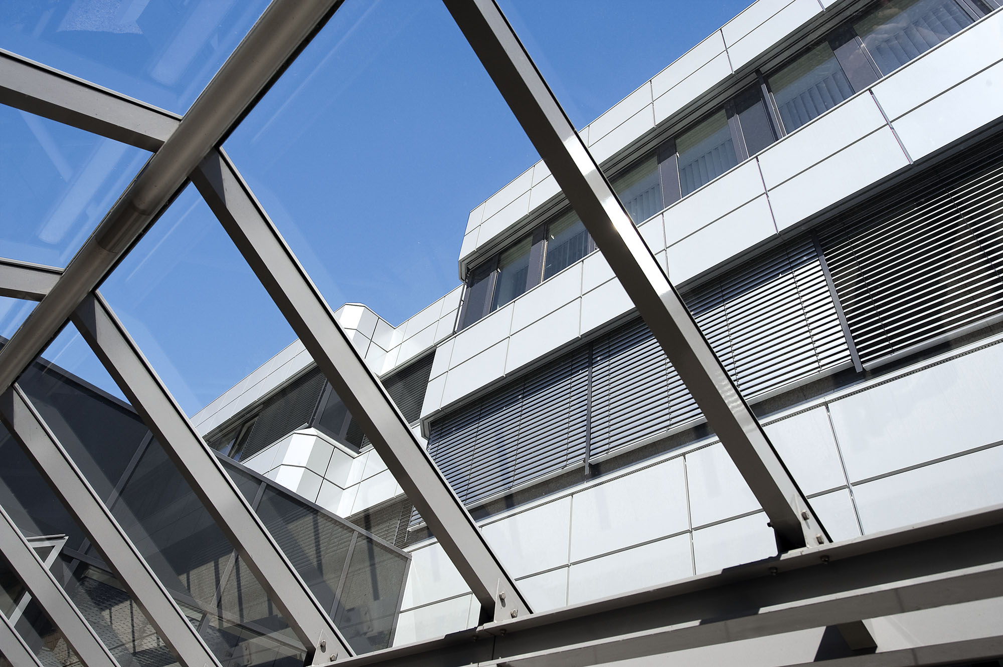 Deutsche Expert GmbH, Hannover Deutsche Expert GmbH, Hannover