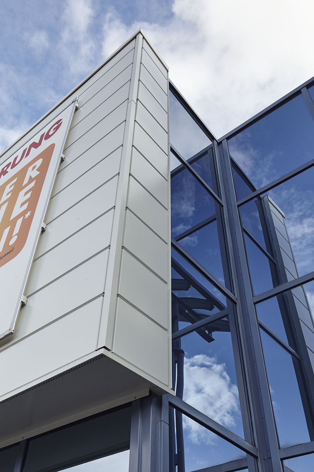 Möbel Höffner / Möbel Kraft, Schöneberg Möbel Höffner / Möbel Kraft, Schöneberg